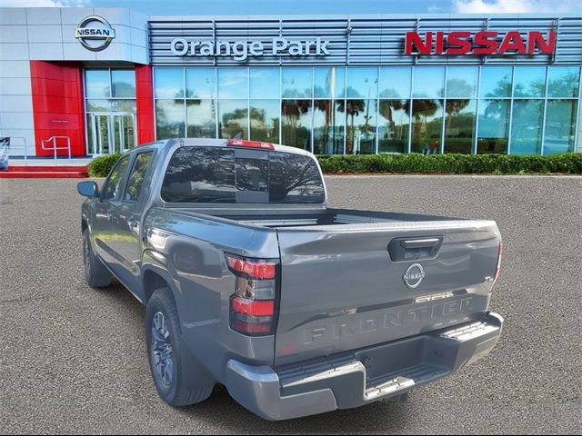 2024 Nissan Frontier SL