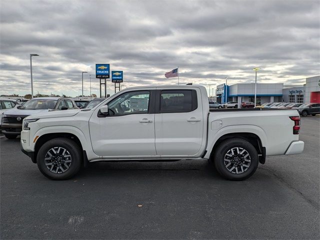 2024 Nissan Frontier SL