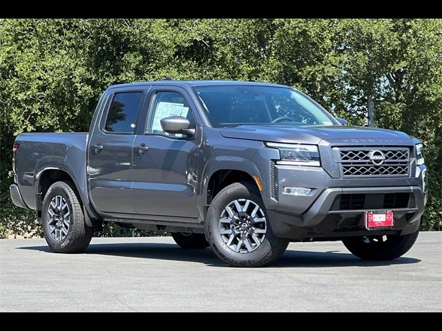 2024 Nissan Frontier SL