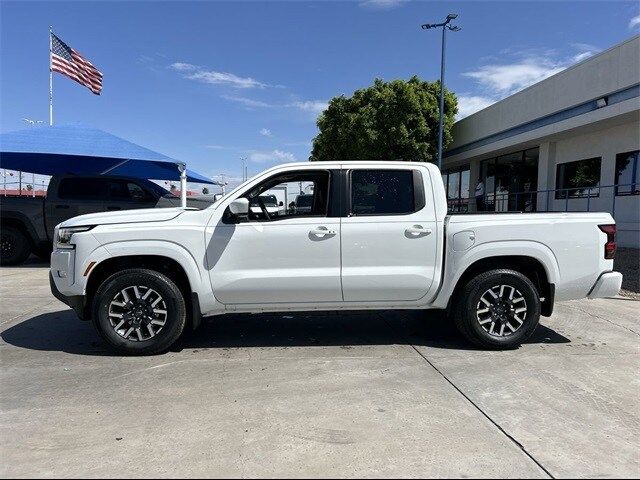 2024 Nissan Frontier SL