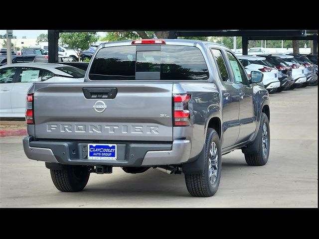 2024 Nissan Frontier SL