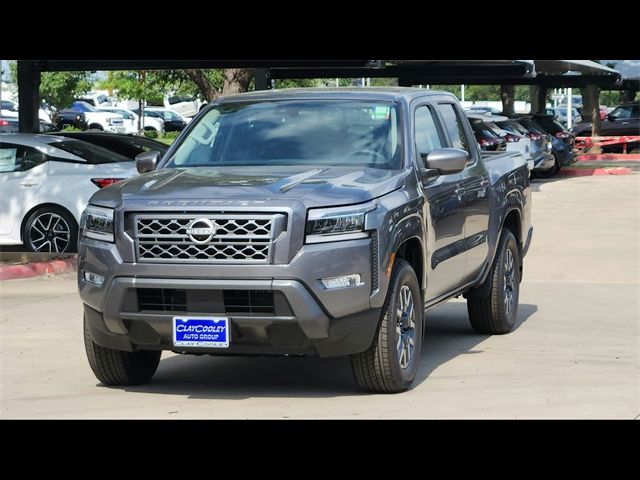 2024 Nissan Frontier SL