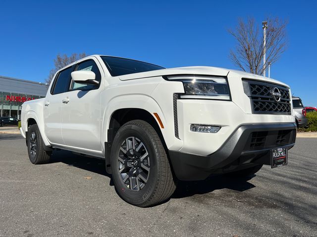 2024 Nissan Frontier SL