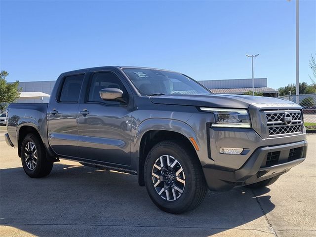 2024 Nissan Frontier SL