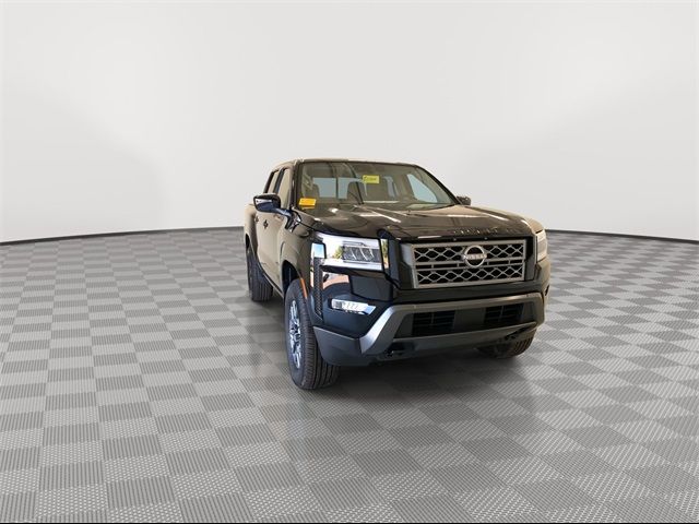 2024 Nissan Frontier SL