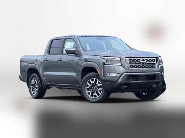 2024 Nissan Frontier SL