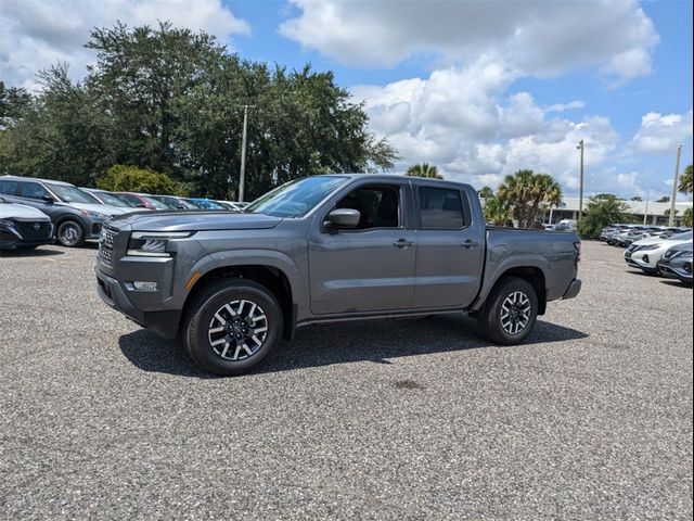 2024 Nissan Frontier SL