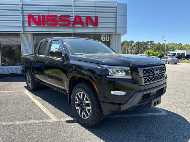 2024 Nissan Frontier SL