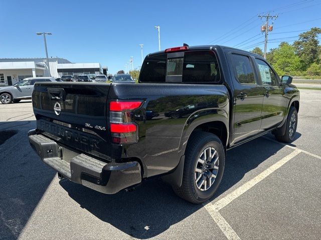 2024 Nissan Frontier SL