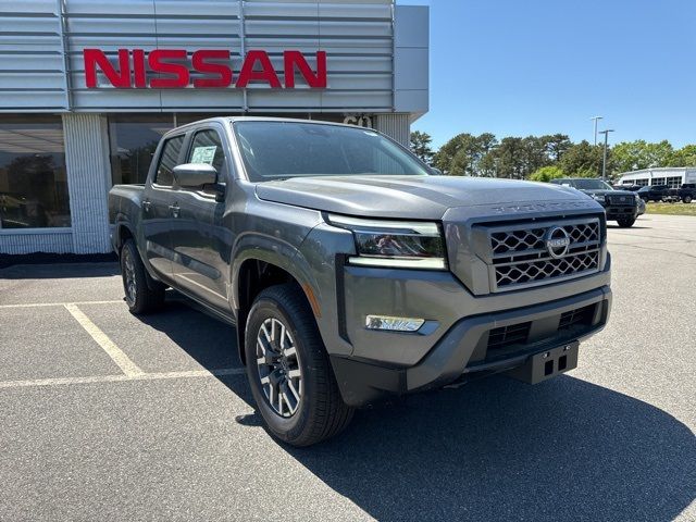 2024 Nissan Frontier SL