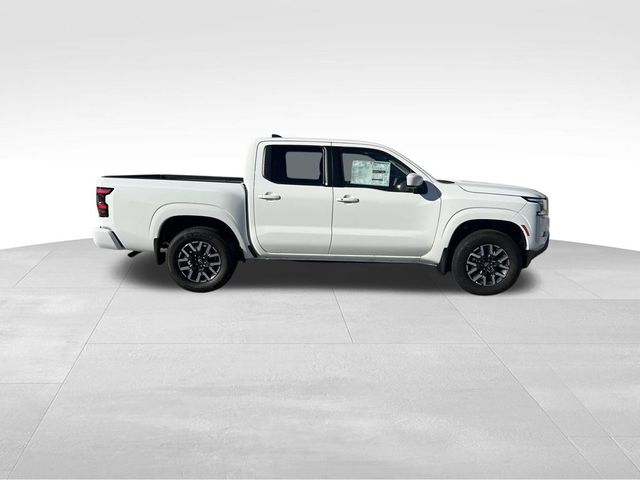 2024 Nissan Frontier SL