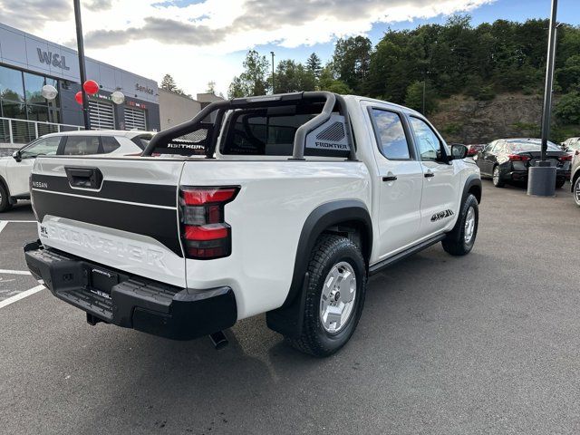 2024 Nissan Frontier SV