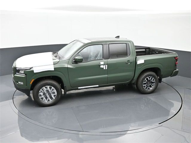 2024 Nissan Frontier SL