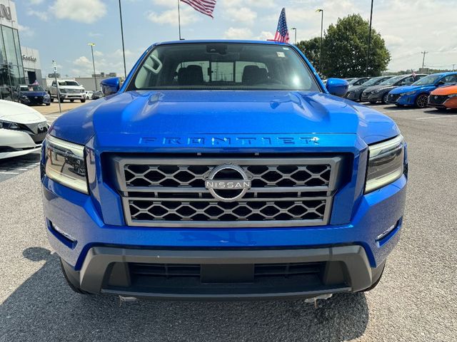 2024 Nissan Frontier SL