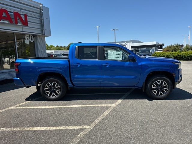 2024 Nissan Frontier SL