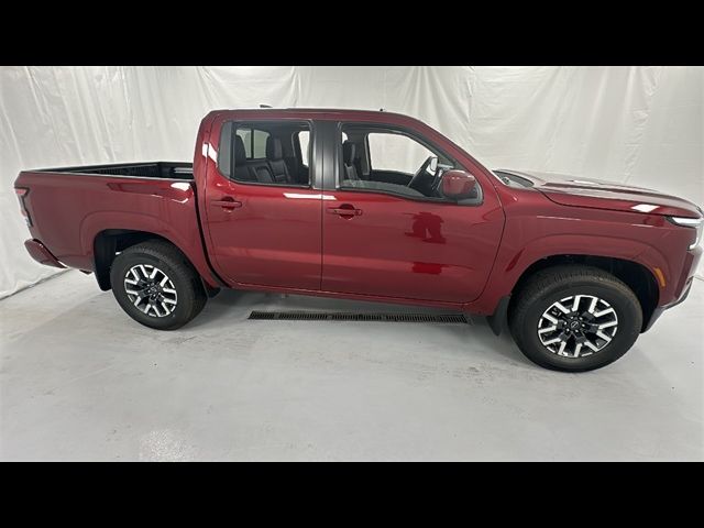 2024 Nissan Frontier SL