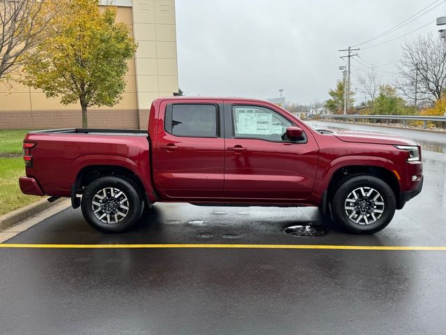 2024 Nissan Frontier SL