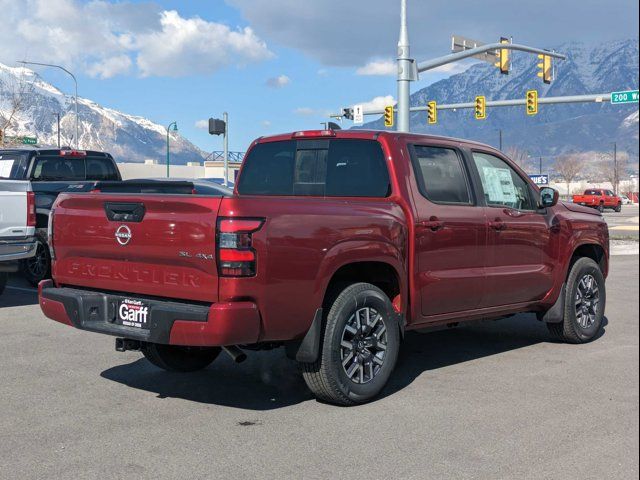 2024 Nissan Frontier SL