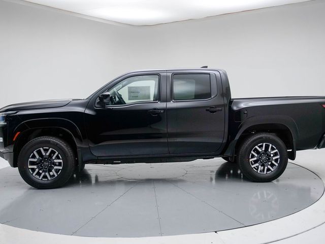 2024 Nissan Frontier SL