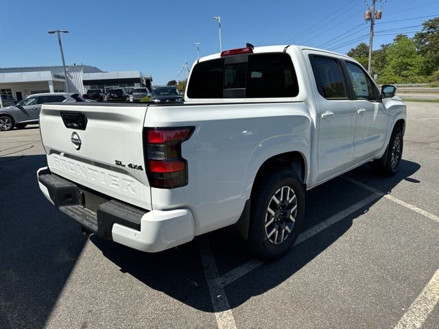 2024 Nissan Frontier SL