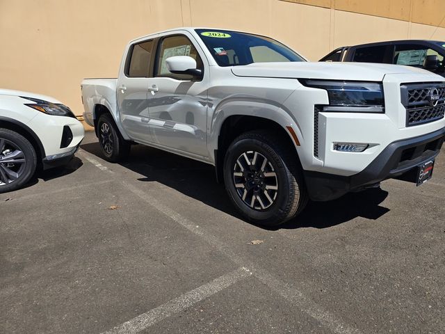 2024 Nissan Frontier SL