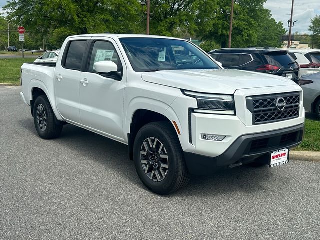 2024 Nissan Frontier SL