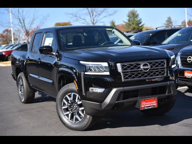 2024 Nissan Frontier SL