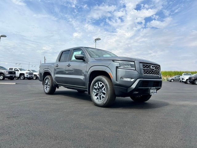 2024 Nissan Frontier SL