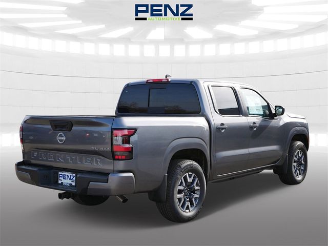 2024 Nissan Frontier SL