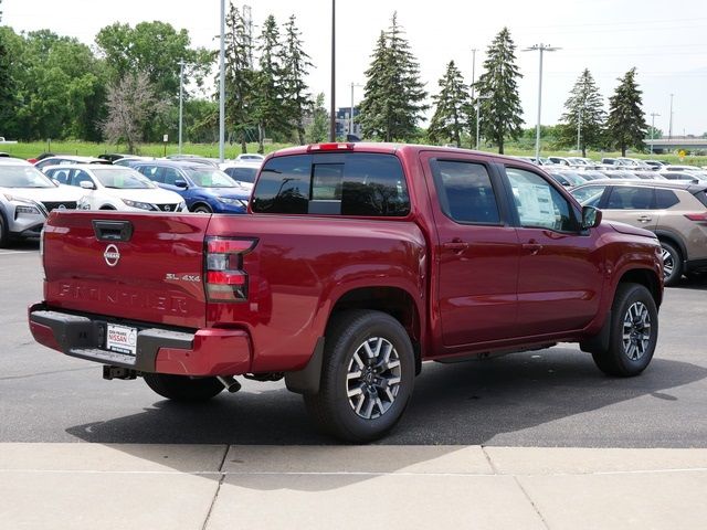 2024 Nissan Frontier SL