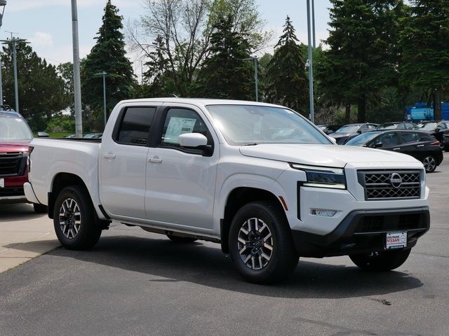 2024 Nissan Frontier SL