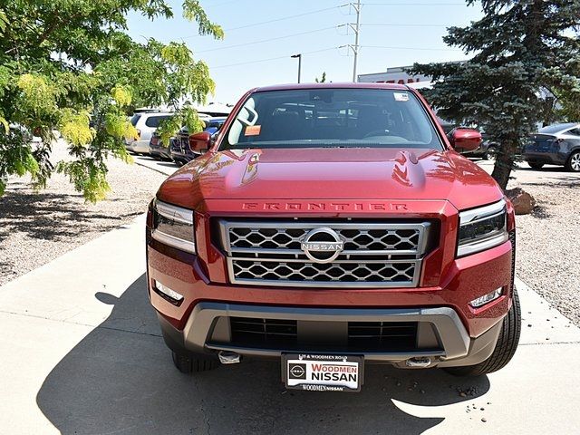 2024 Nissan Frontier SL