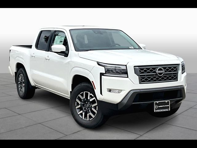 2024 Nissan Frontier SL