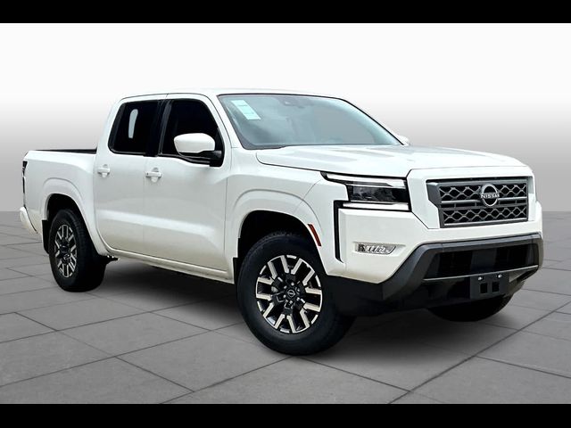 2024 Nissan Frontier SL