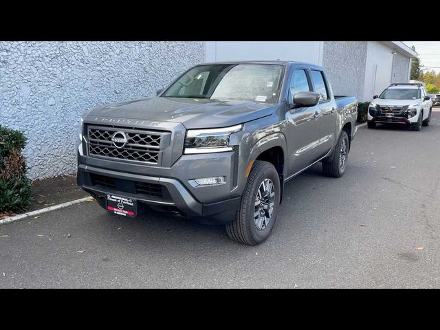 2024 Nissan Frontier SL