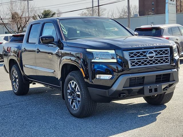 2024 Nissan Frontier SL