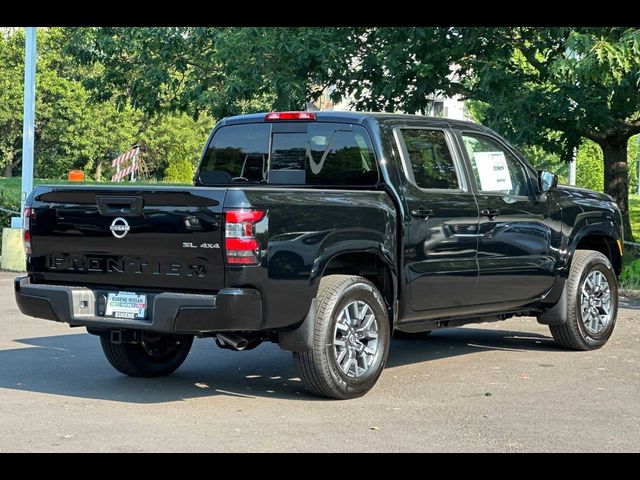 2024 Nissan Frontier SL