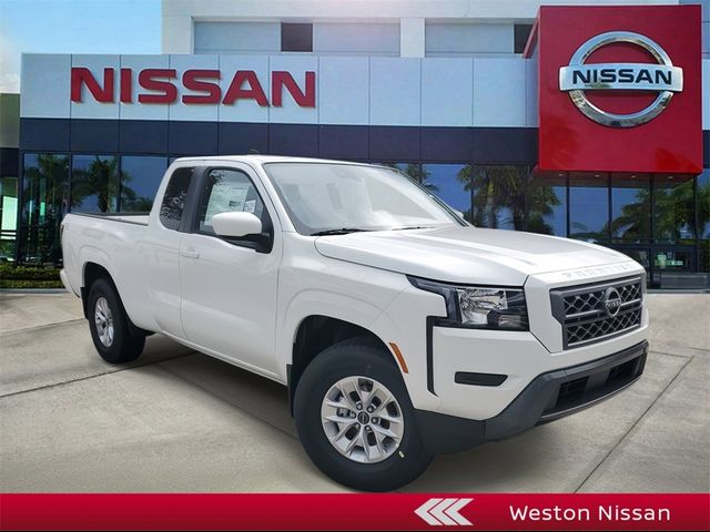 2024 Nissan Frontier SV