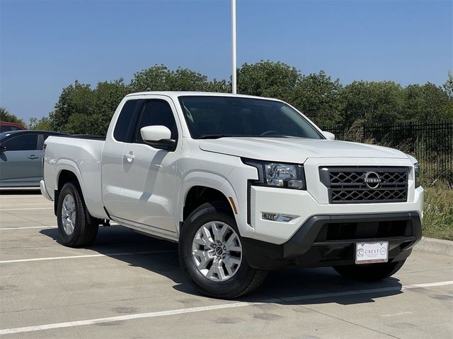 2024 Nissan Frontier SV