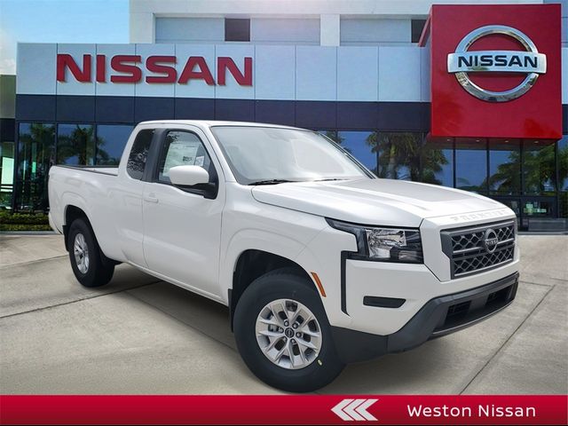 2024 Nissan Frontier SV