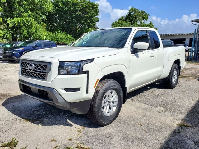 2024 Nissan Frontier SV