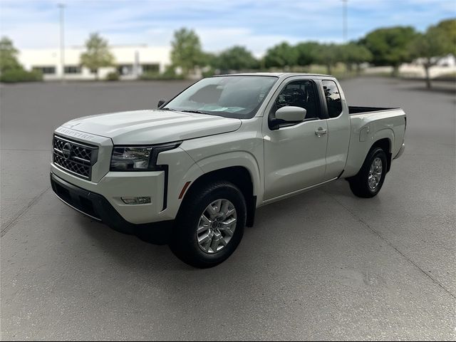 2024 Nissan Frontier SV