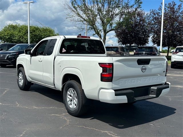 2024 Nissan Frontier SV