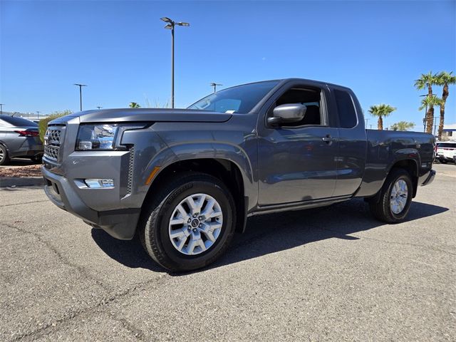 2024 Nissan Frontier SV