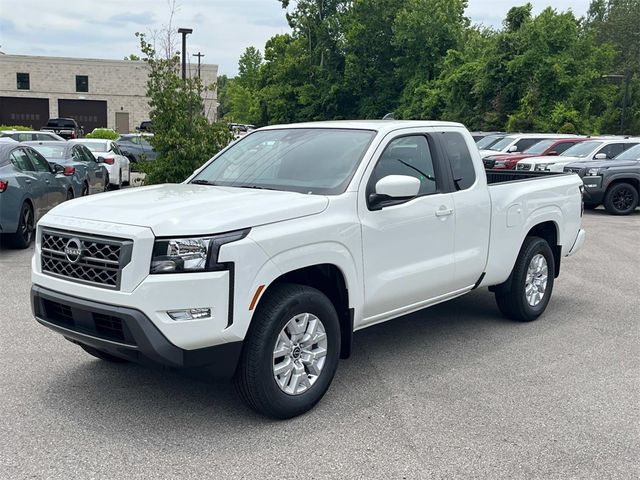 2024 Nissan Frontier SV