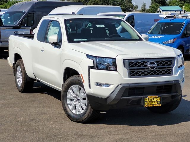 2024 Nissan Frontier SV