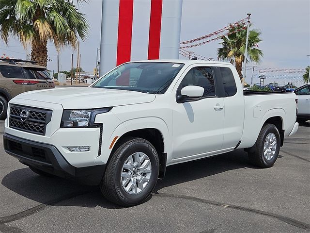 2024 Nissan Frontier SV