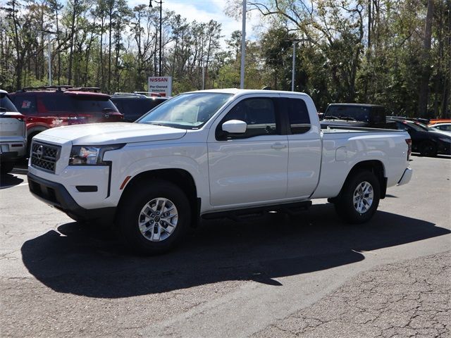 2024 Nissan Frontier SV