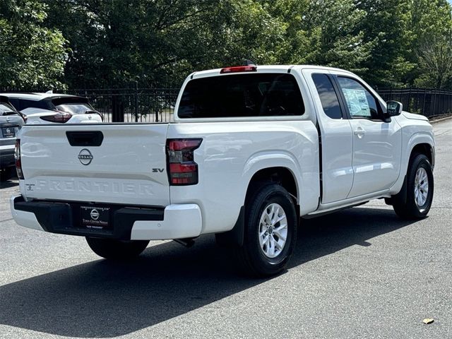 2024 Nissan Frontier SV