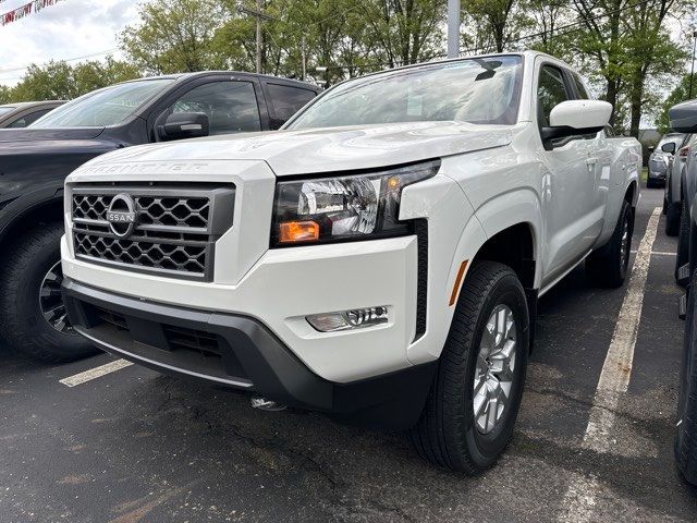 2024 Nissan Frontier SV